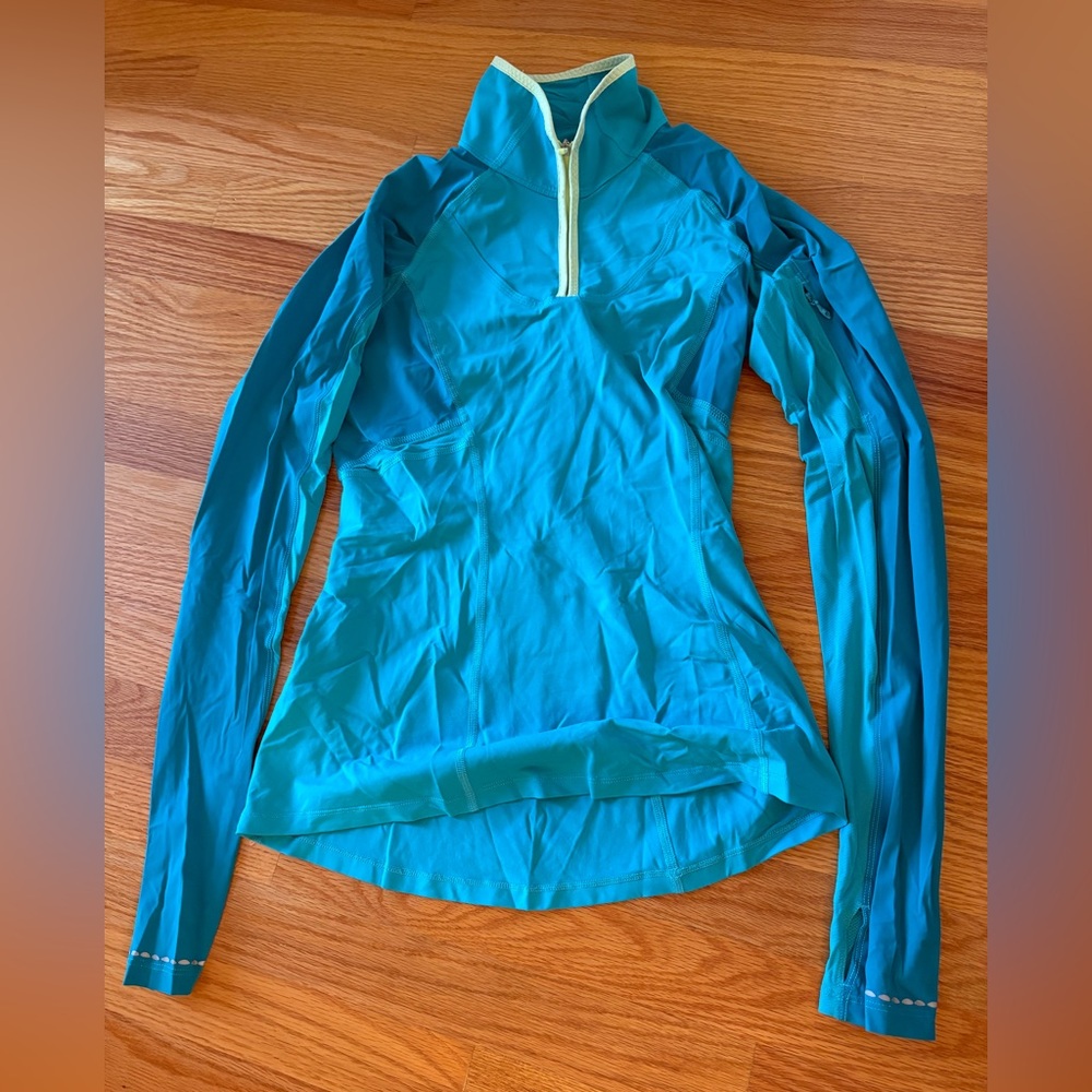 Lululemon Running Top - size 4/6